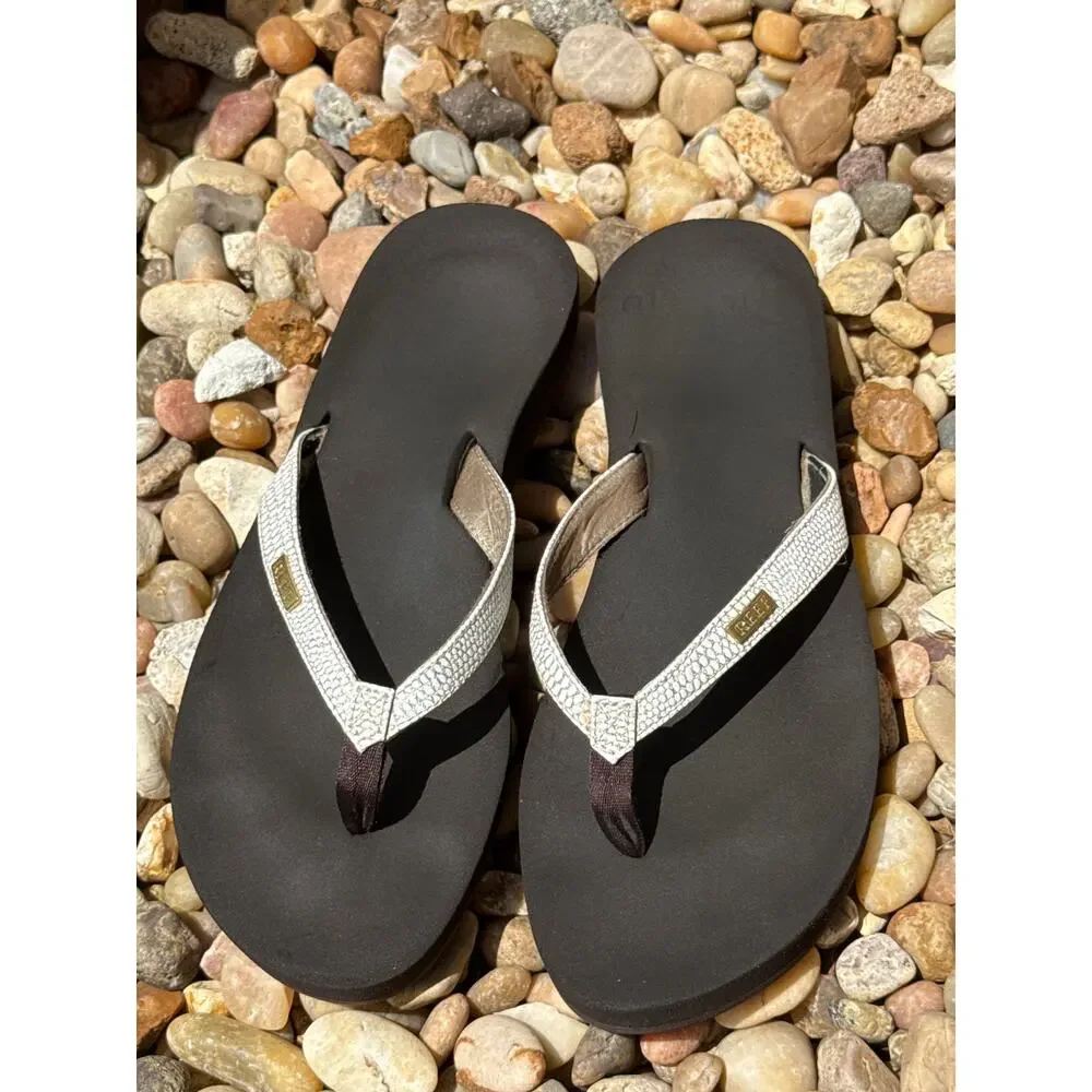 Reef Flip Flop Sandals Women's‎ Size 9